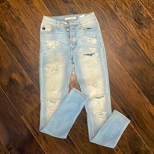 KANCAN DISTRESSED JEANS SIZE 23